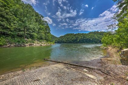 Getaway on Center Hill Lake with Decks and Water Views - image 6