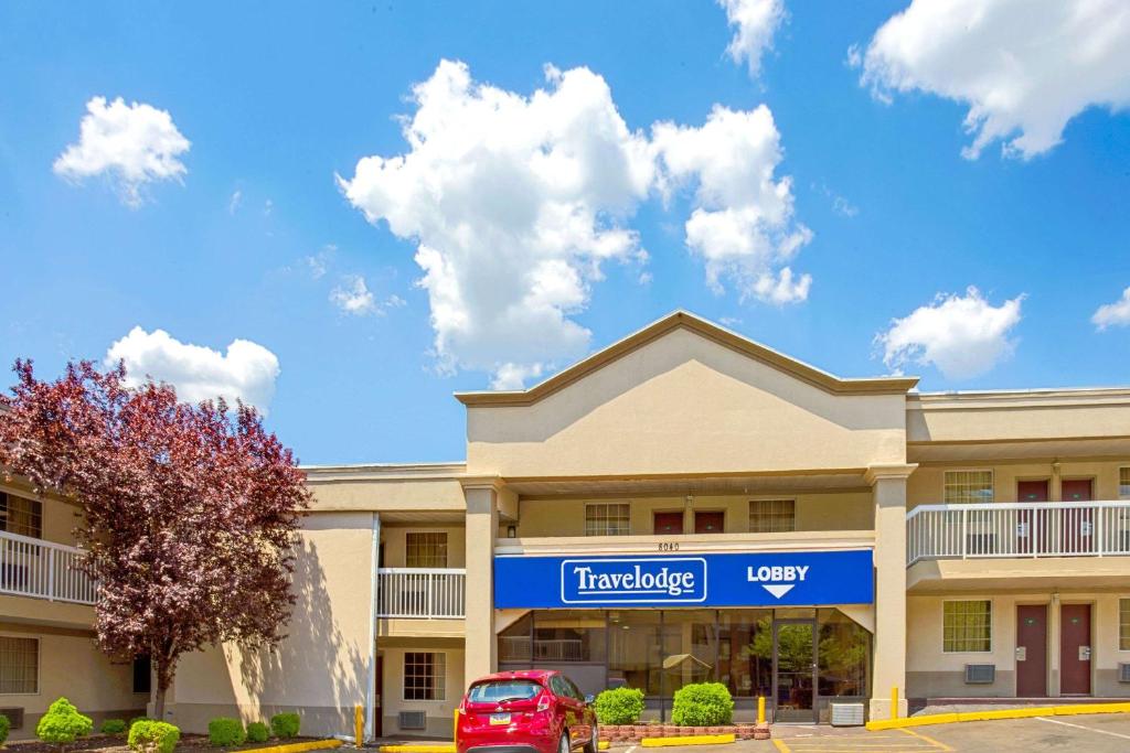 Travelodge by Wyndham Silver Spring - main image