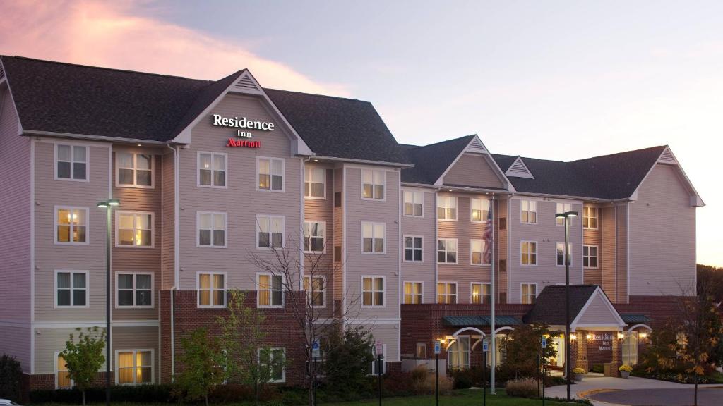 Residence Inn Silver Spring - image 2