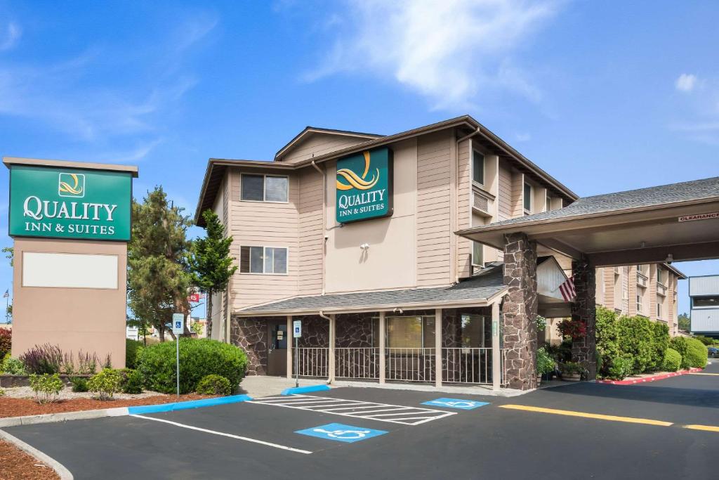 Quality Inn & Suites Silverdale Bangor-Keyport - main image