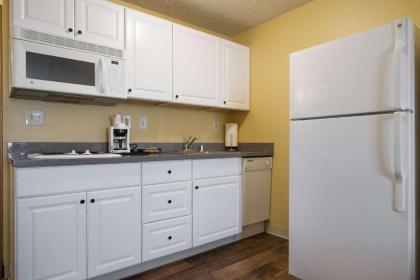 Quality Inn & Suites Silverdale Bangor-Keyport - image 4