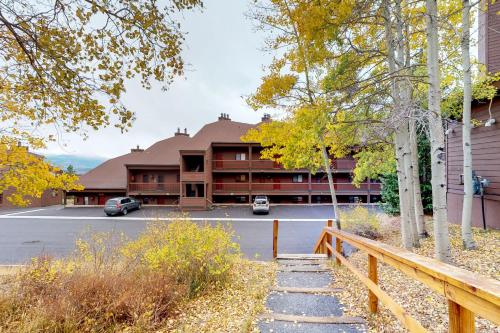 Snowscape Condos in Silverthorne - image 5