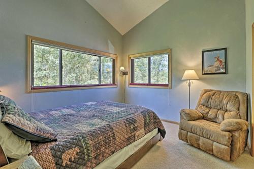 Classic Cabin with Hot Tub and Loft 10 Mi to Keystone - image 2