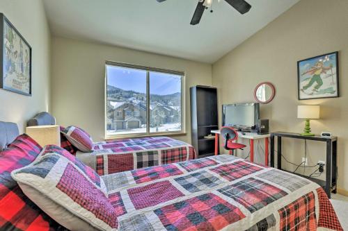 Modern Silverthorne Townhome with Hot Tub and Mtn Views - image 2