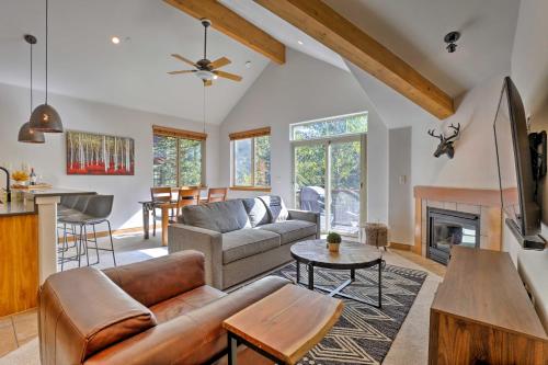 Chic Silverthorne Condo with Balcony on Blue River! - main image