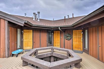 Luxury Silverthorne Home - 3 Decks Mountain Views - image 10