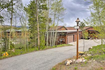 Luxury Silverthorne Home - 3 Decks Mountain Views - image 6