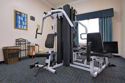 Americas Best Value Inn Sinton - image 11