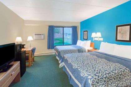 Days Inn by Wyndham Sioux Falls - image 4