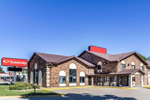 Econo Lodge North Sioux Falls - main image