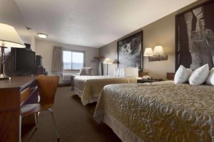 Super 8 by Wyndham Sioux Falls/41st Street - image 3