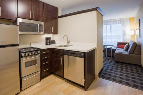 TownePlace Suites by Marriott Sioux Falls South - image 2