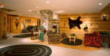 The Lodge at Crooked Lake - image 2