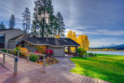 Black Butte Ranch: South Meadow Contemporary - image 5