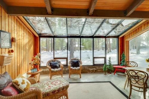 Black Butte Ranch: Hedge Nettle Cabin - image 5