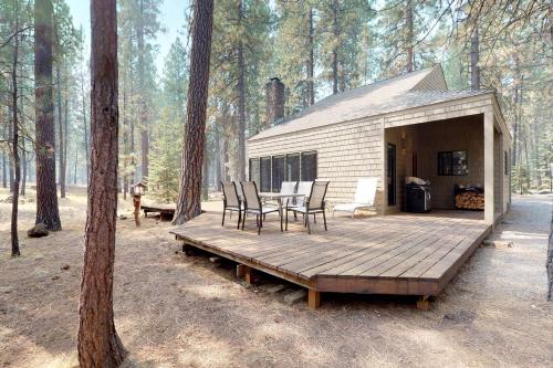 Black Butte Ranch: Partridge Foot Cabin lot #RR83 - image 5