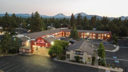 Bend Three Sisters Inn & Suites