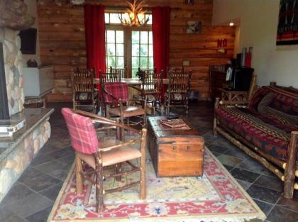 Finger Lakes Lodging - image 1