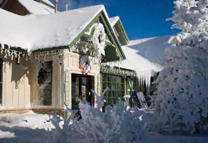 Inn at Snowshoe - image 10