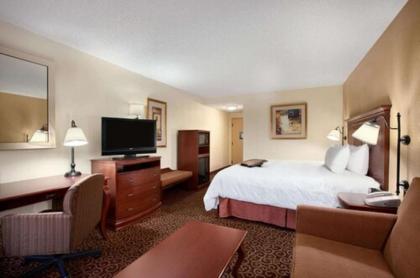 Hampton Inn Slidell - image 9