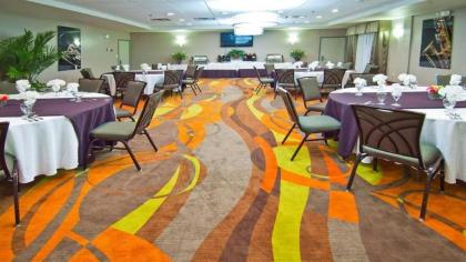 Holiday Inn Hotel & Suites Slidell an IHG Hotel - image 16