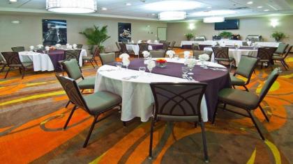 Holiday Inn Hotel & Suites Slidell an IHG Hotel - image 19