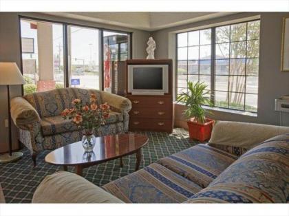 Americas Best Value Inn & Suites Slidell - image 15