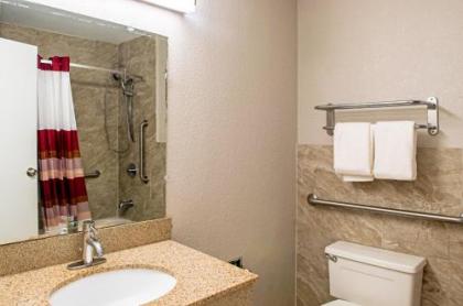 Red Roof Inn Slidell - image 8