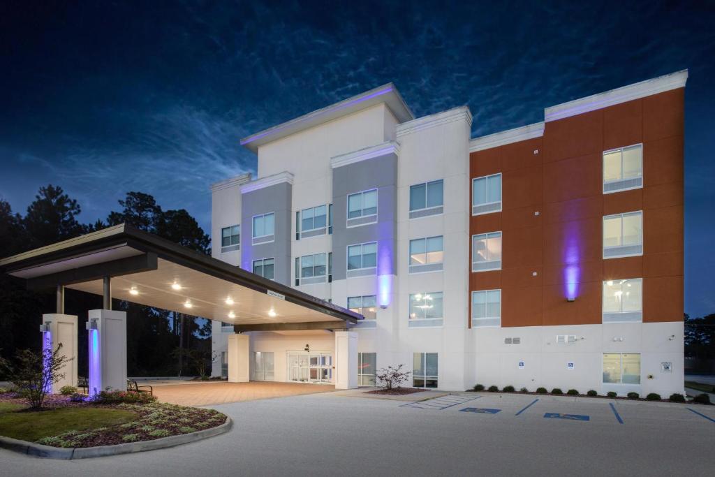 Holiday Inn Express Slidell an IHG Hotel - main image