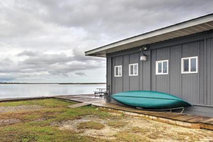 Waterfront Slidell Home with Boat Dock and Canal View! - image 15