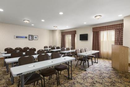 Country Inn & Suites by Radisson Smyrna GA - image 2