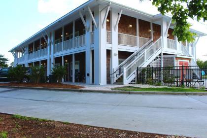 Topsail Shores Inn