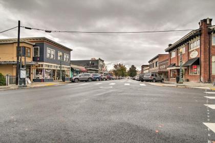 Bright Snohomish Studio Steps to Centennial Trail! - image 12