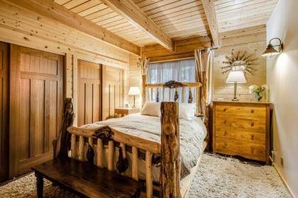 Log Cabin Luxury - image 11