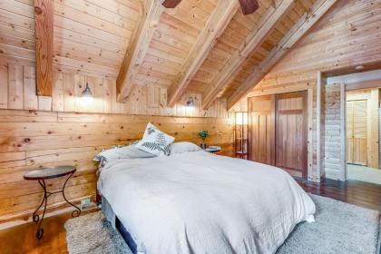 Log Cabin Luxury - image 15