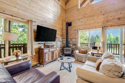 Log Cabin Luxury - image 4