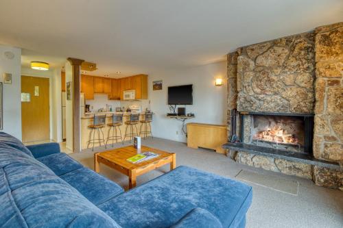 1 Bath Studio Apartment in Snowmass Village - image 4