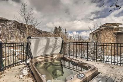 Ski In and Out Snowmass Condo with Community Hot tub Snowmass Village Colorado