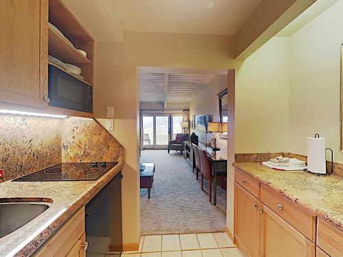 Timberline Condominium Studio Unit 117 - image 2