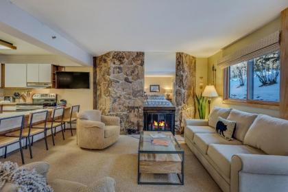 Laurelwood Condominiums 402 - image 9