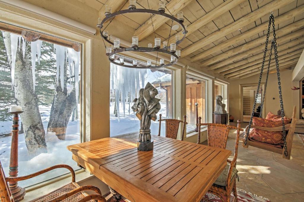 Snowmass Home with Hot Tub Fireplace and Mtn Views! - image 2