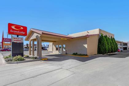 Econolodge Inn  Suites New Mexico