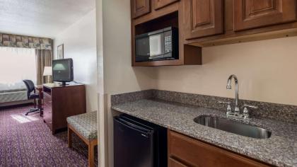 Best Western Socorro Hotel & Suites - image 11