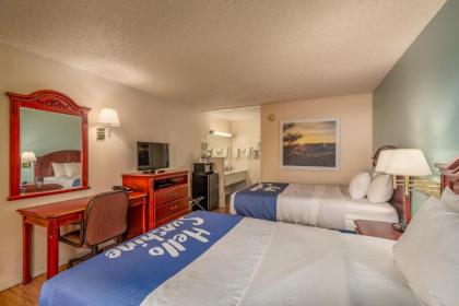 Days Inn by Wyndham Socorro - image 15