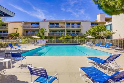 Oceanfront Gem - Beach Retreat In Solana Beach Condo