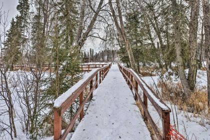 Modern Soldotna Townhome - Walk to The Kenai River - image 13