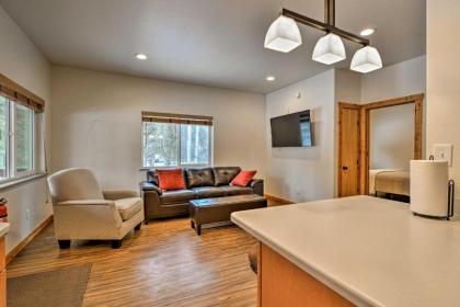 Modern Soldotna Townhome - Walk to The Kenai River - image 2