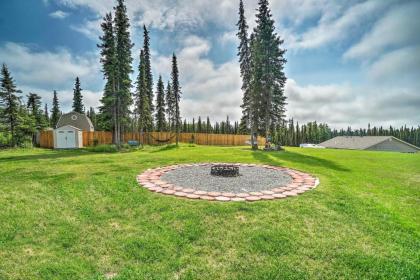 Soldotna Home with Yard Walk to Kenai River! - image 14