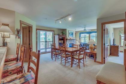 Powderhorn Lodge 223: Pennyroyal Suite - image 6