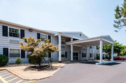 Quality Inn Beacon marina Solomons Maryland